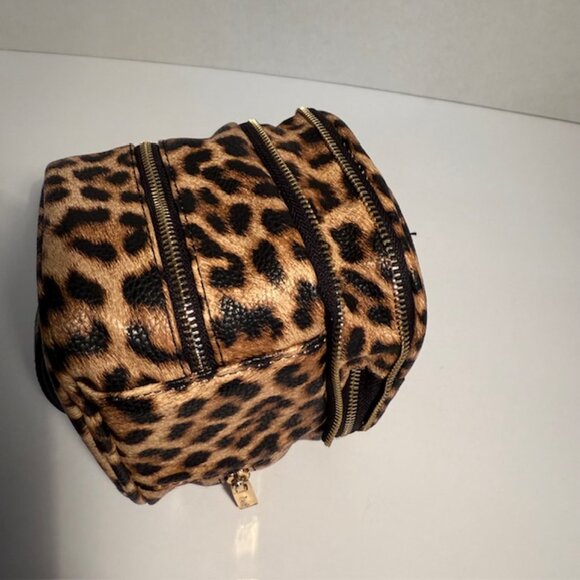 PurseN Cheetah Print Tiara Jewelry Case with Inner Pouches and Zipper Closure - Picture 14 of 15
